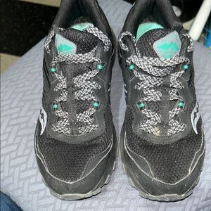 Saucony Excursion TR 15 Black and Gray Sneakers Breathable Mesh Design